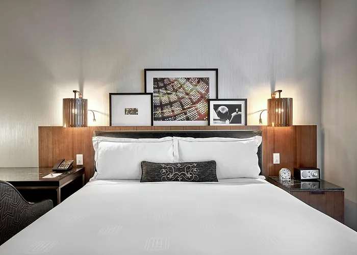 Hotel Londonhouse Chicago, Curio Collection By Hilton