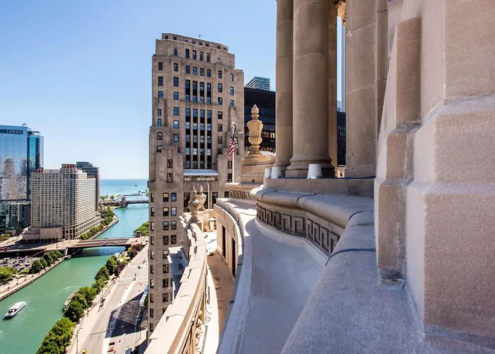 Londonhouse Chicago, Curio Collection By Hilton 4*
