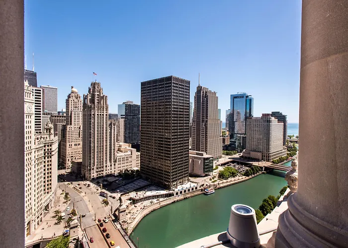 Hotel Londonhouse Chicago, Curio Collection By Hilton
