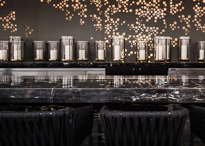 Hotel Londonhouse Chicago, Curio Collection By Hilton